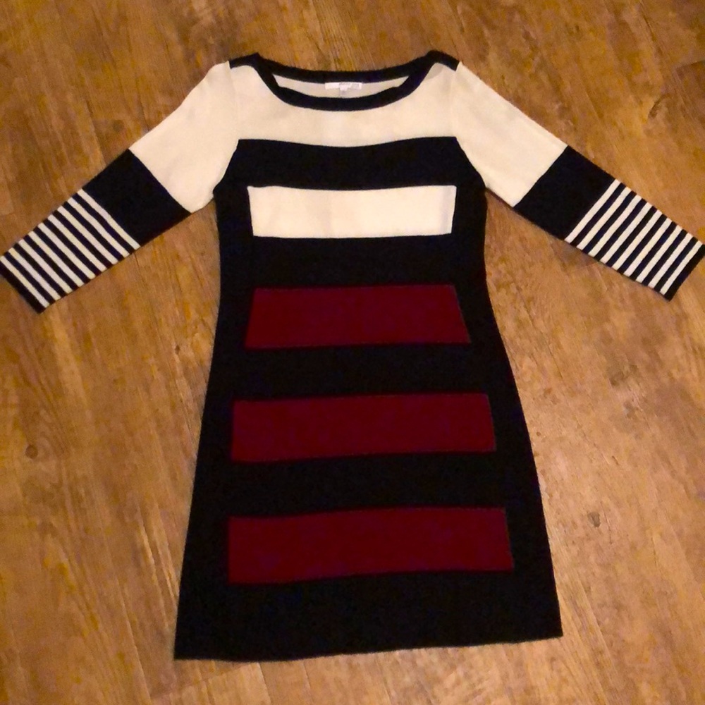 Studio One 3/4 sleeve sweater dress